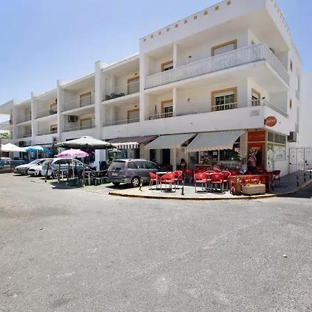 Lili's Apartmán *